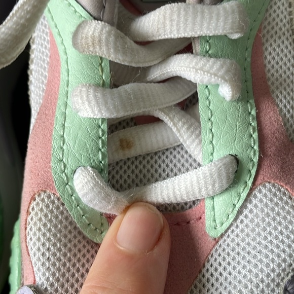 Puma, RS-X Xray Running System shoe, pastel colors, size 6 youth or 7.5-8 women - Picture 5 of 12